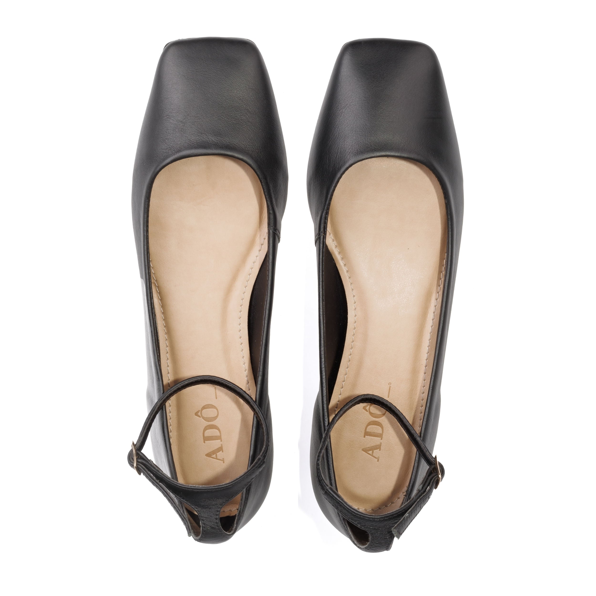 Sapatilha Liza Couro Adô Cor Preto