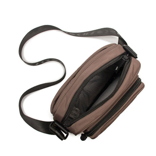 Bolsa Cla Sling Nylon Matte Adô Cor Cinza Matte