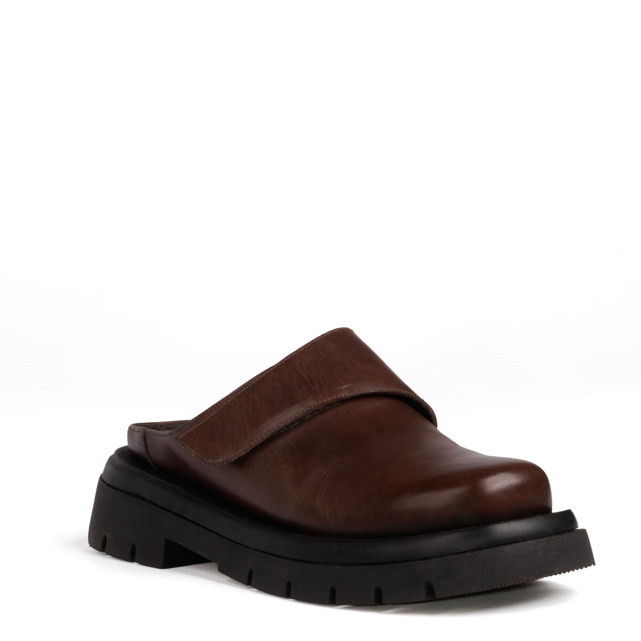 Clog Iris Couro Adô Cor Marrom Cacau