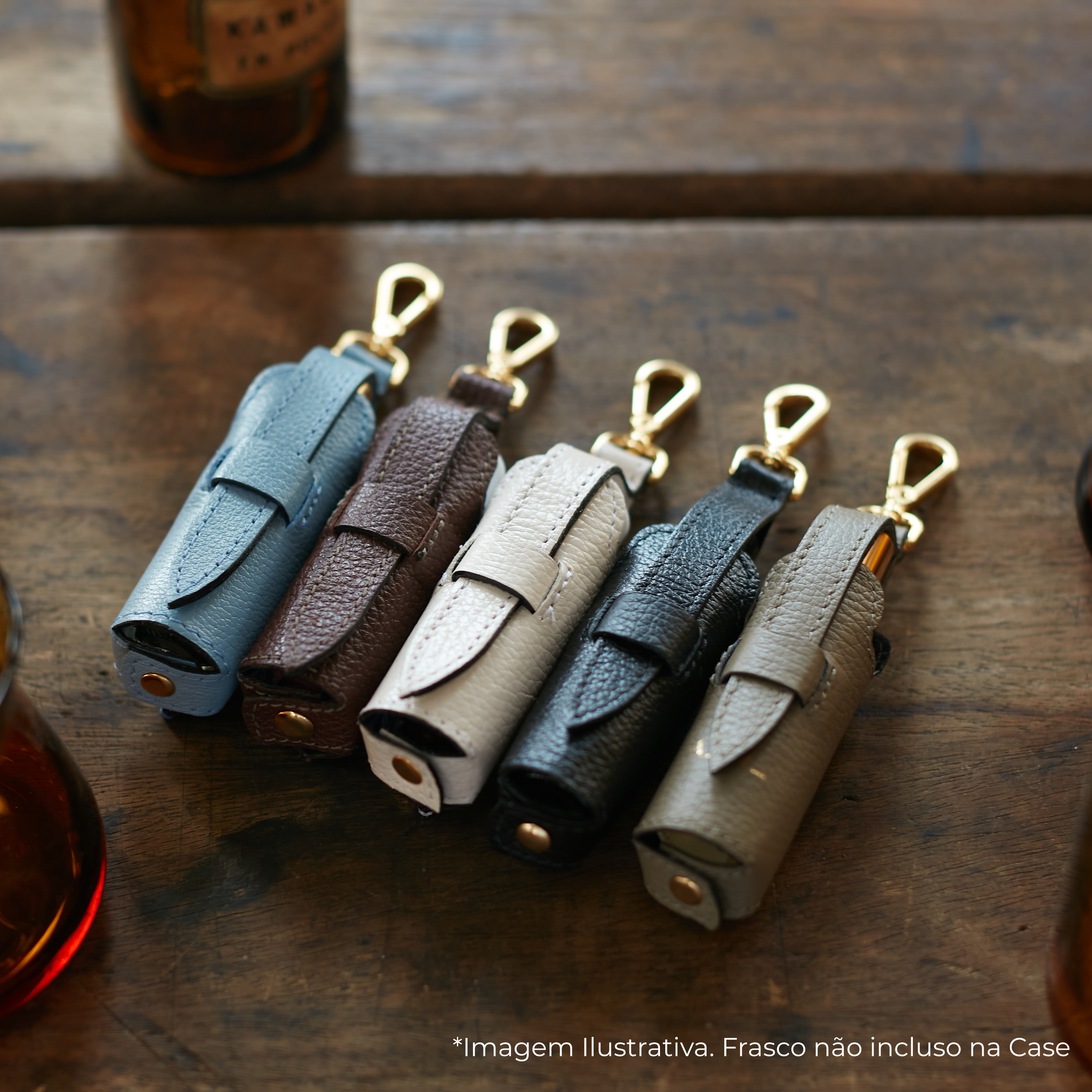 Case Beleza Collab Amanda Couro Adô Branco Latte