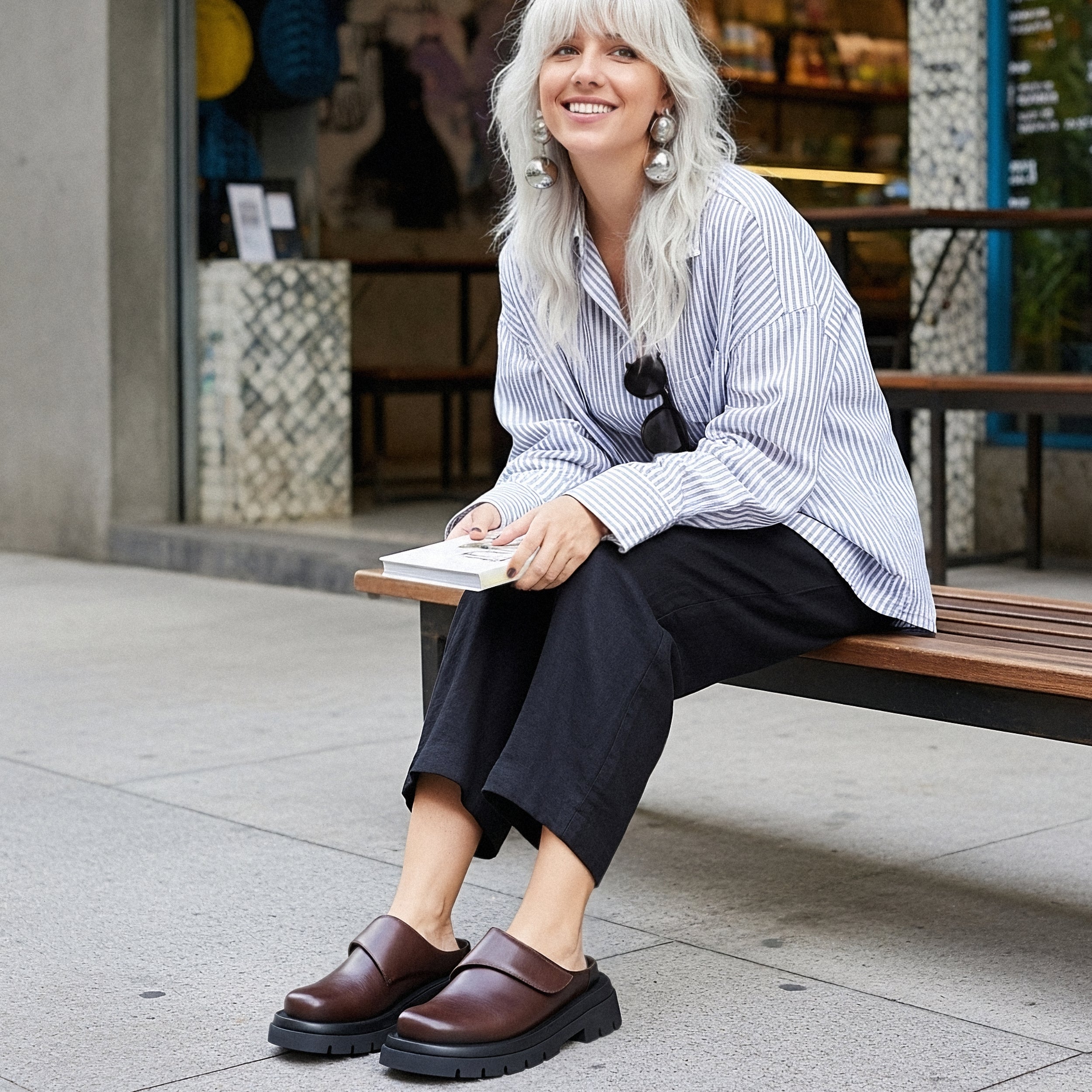 Clog Iris Couro Adô Cor Marrom Cacau