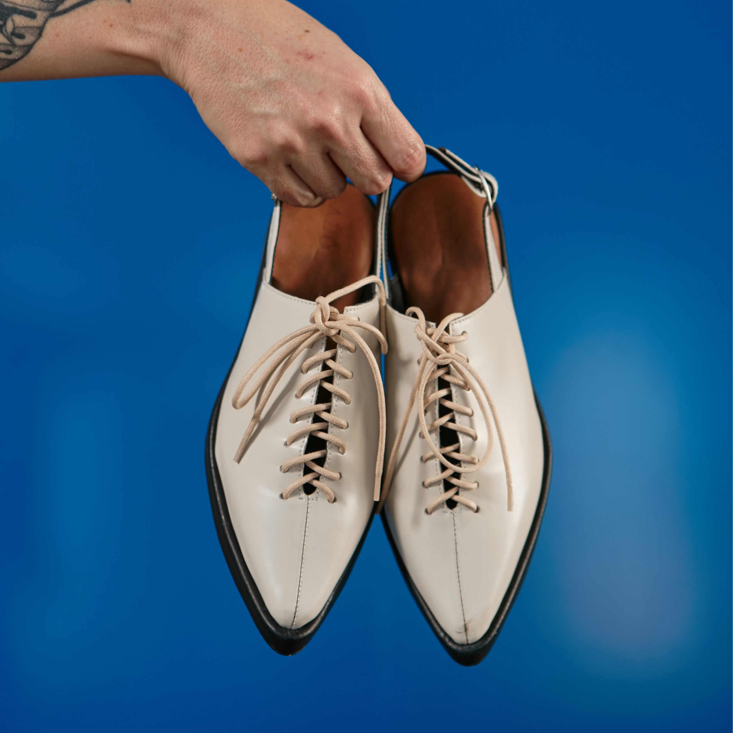 Sapato Berna Couro Adô Cor Off White