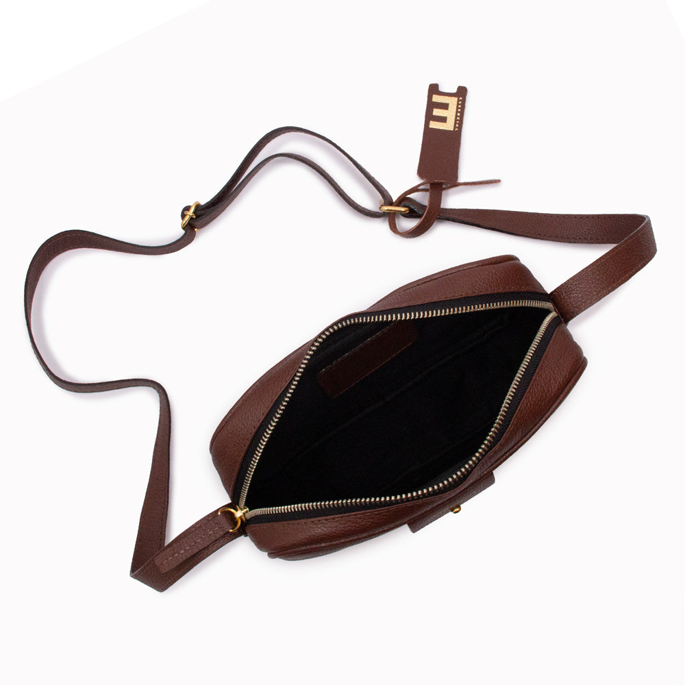 Bolsa Cla e Pequena Couro Adô Cor Marrom Cacau