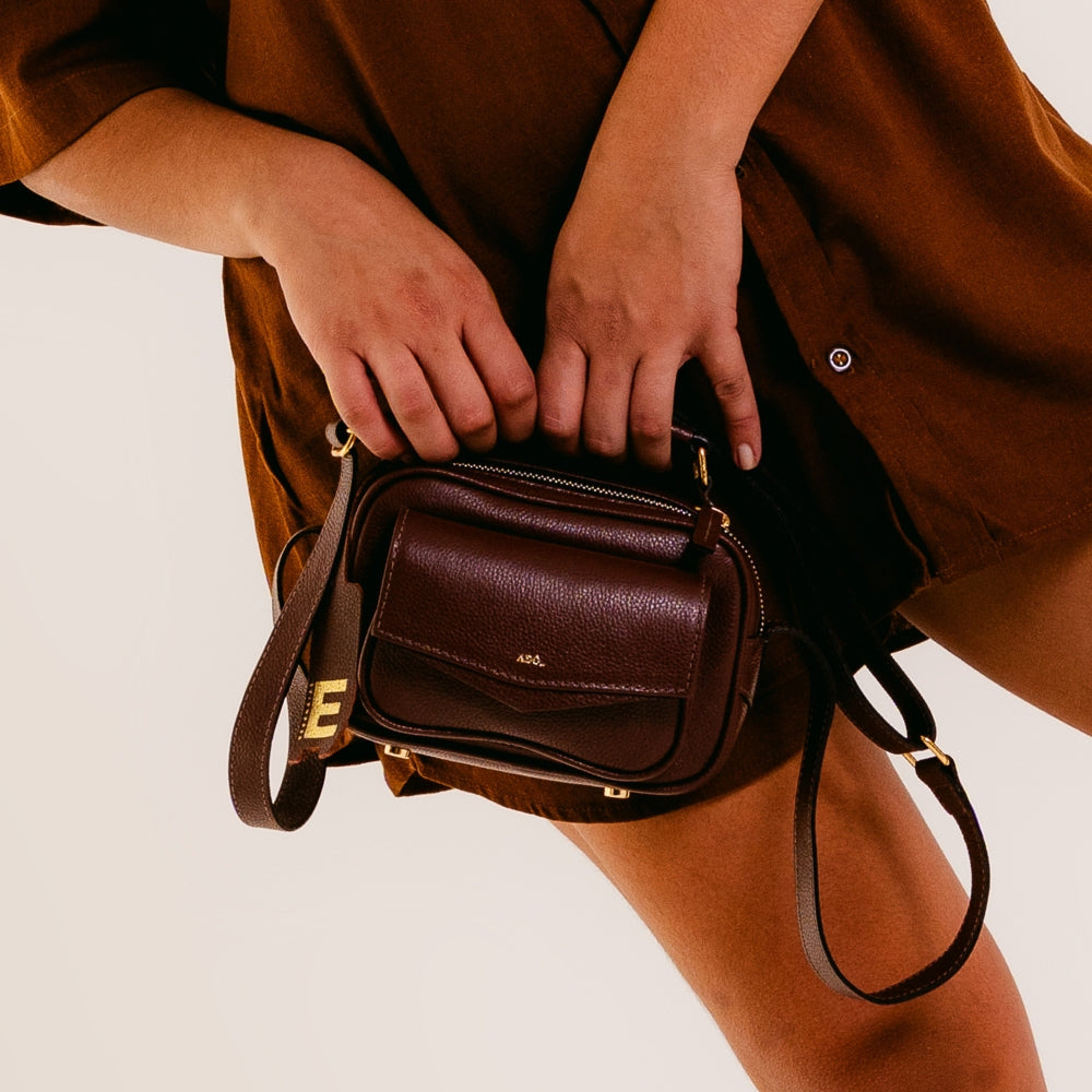 Bolsa Brick E Mini Couro Adô Cor Marrom Cacau