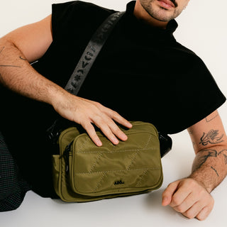 Bolsa Cla Sling Nylon Matte Adô Cor Verde Matte