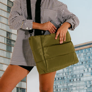 Bolsa Flo Nylon Matte Adô Cor Verde Matte