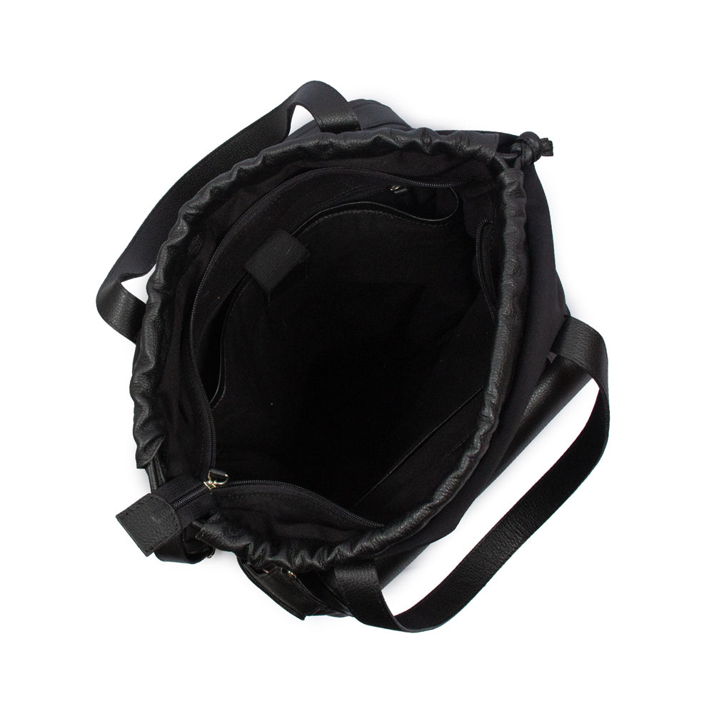 Bolsa Mochila Collab Cris g Adô Cor Preto