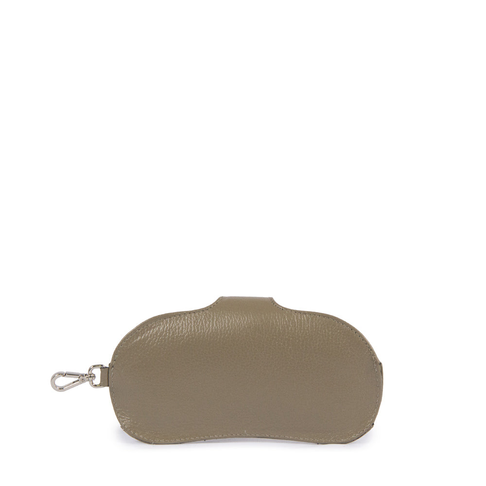 Porta Oculos Collab Cris Couro Adô Cor Cinza Fendi