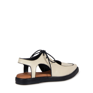 Sapato Cindy Couro Adô Cor Off White