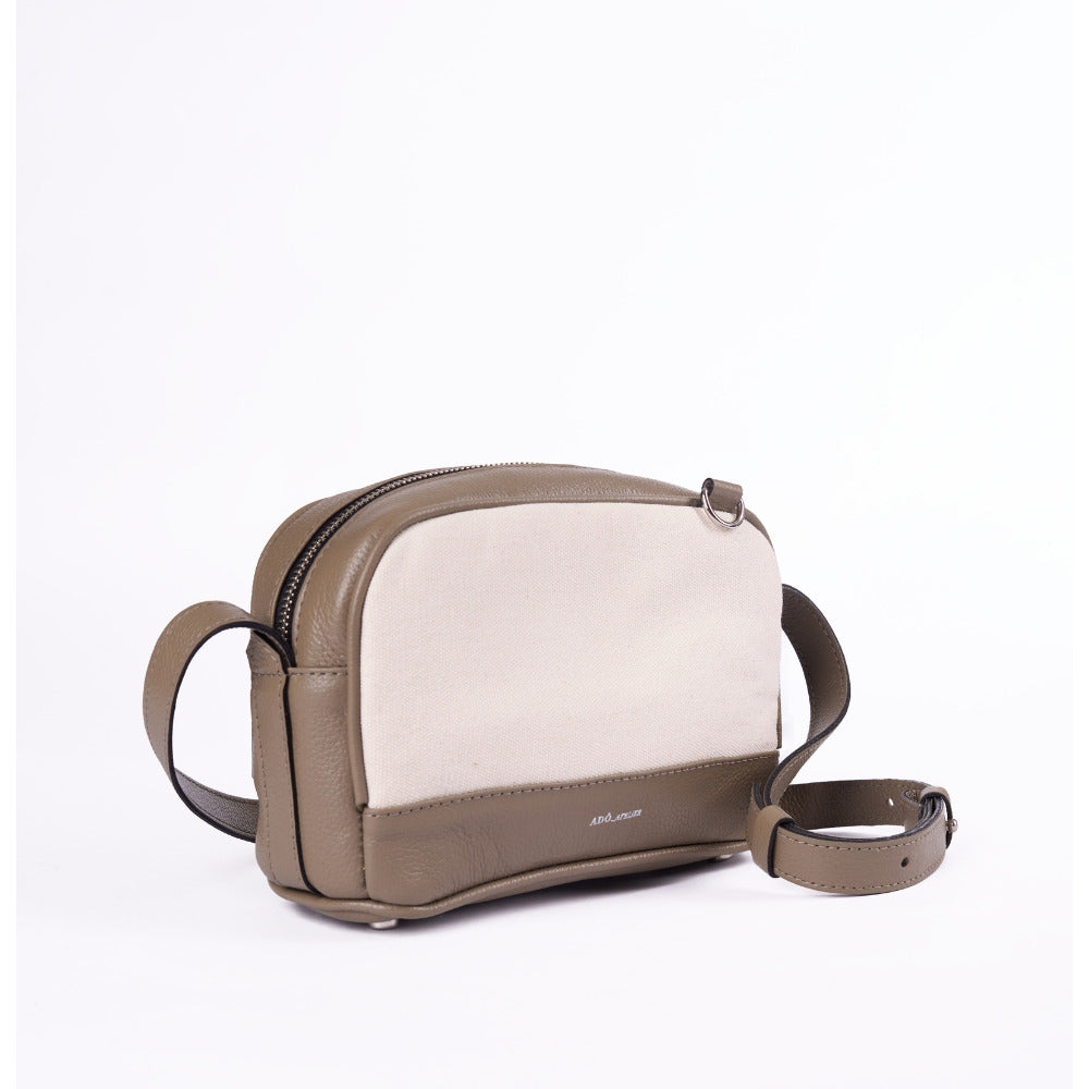 Bolsa Lullis Lu Ferreira Adô Cor Cinza Fendi