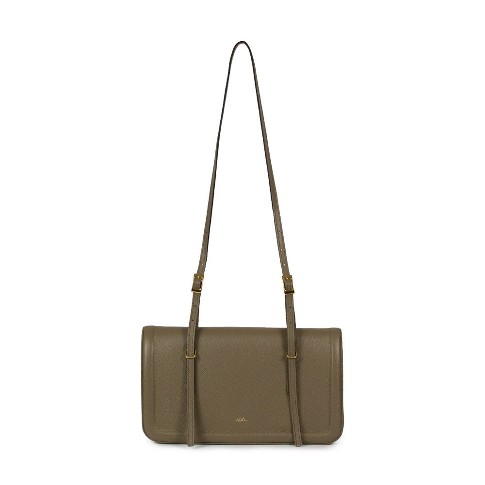 Bolsa Envelope Couro Adô Cor Cinza Fendi