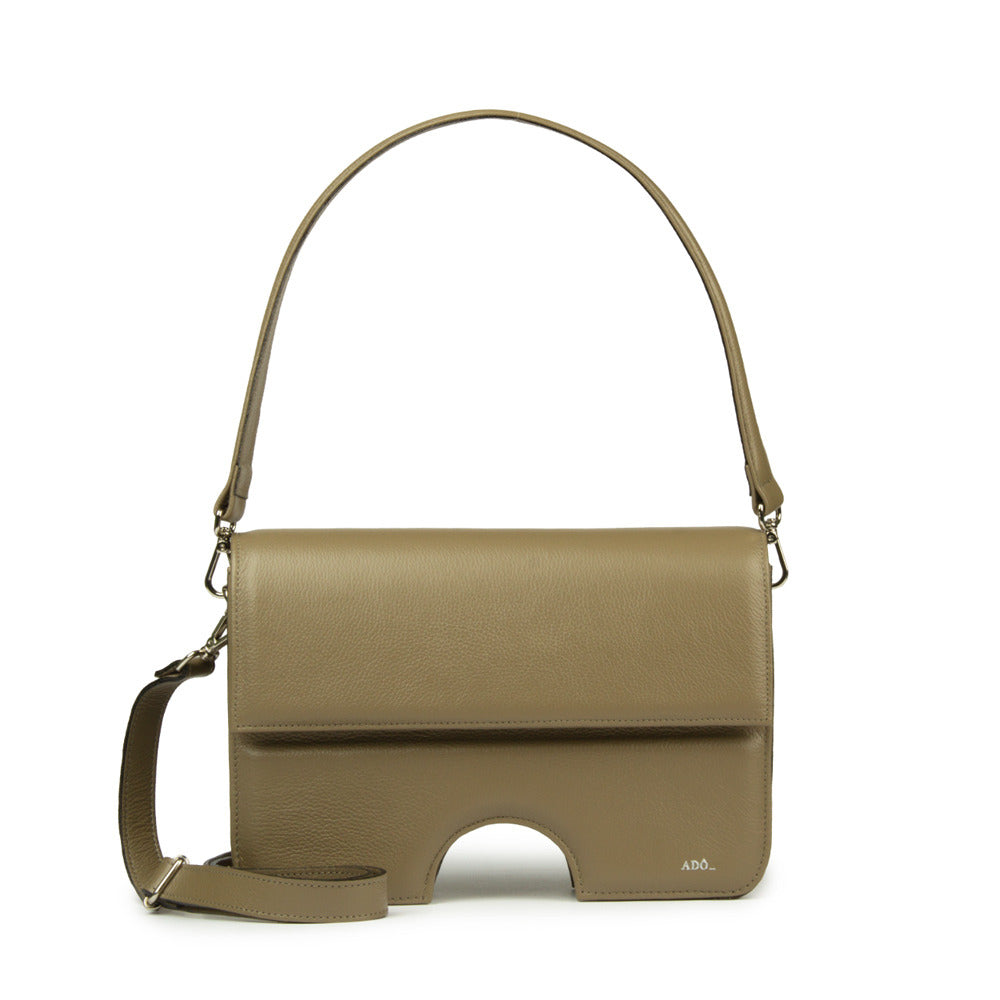 Bolsa Opening Couro Adô Cor Cinza Fendi