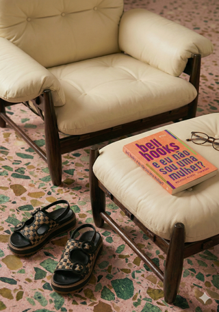 O Survival Kit de Verão: Por que a Papete é soberana?