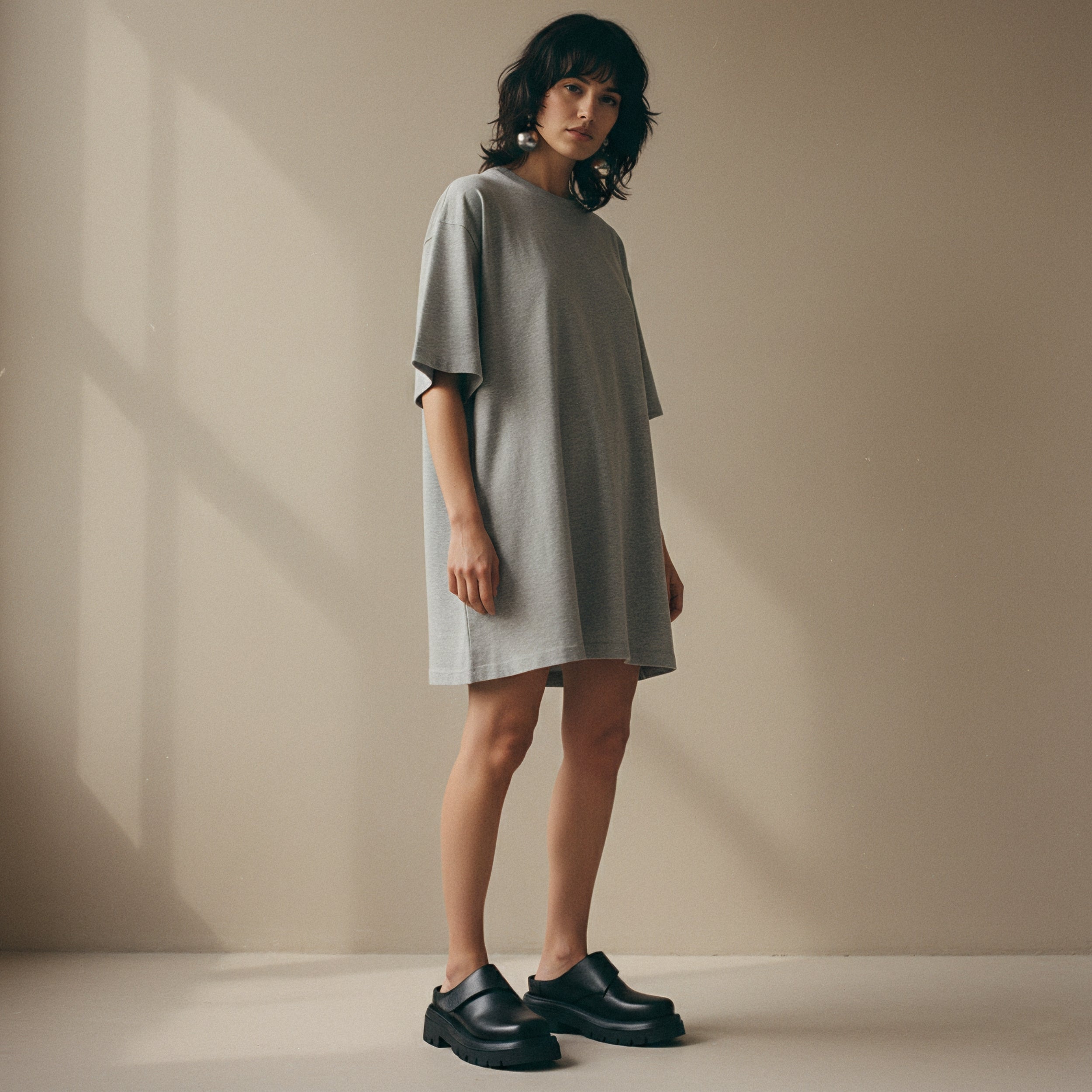 CLOG IRIS COURO ADÔ COR PRETO