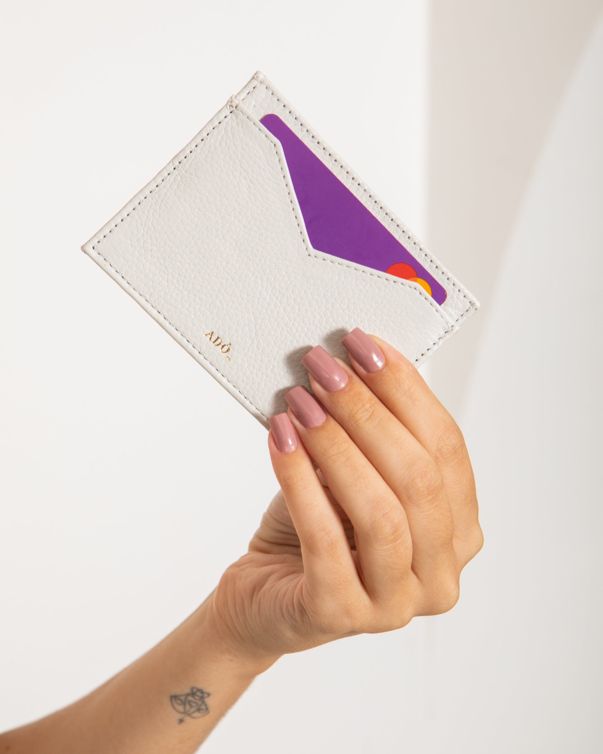 Porta Cartao Cla Couro Adô Cor Branco Latte