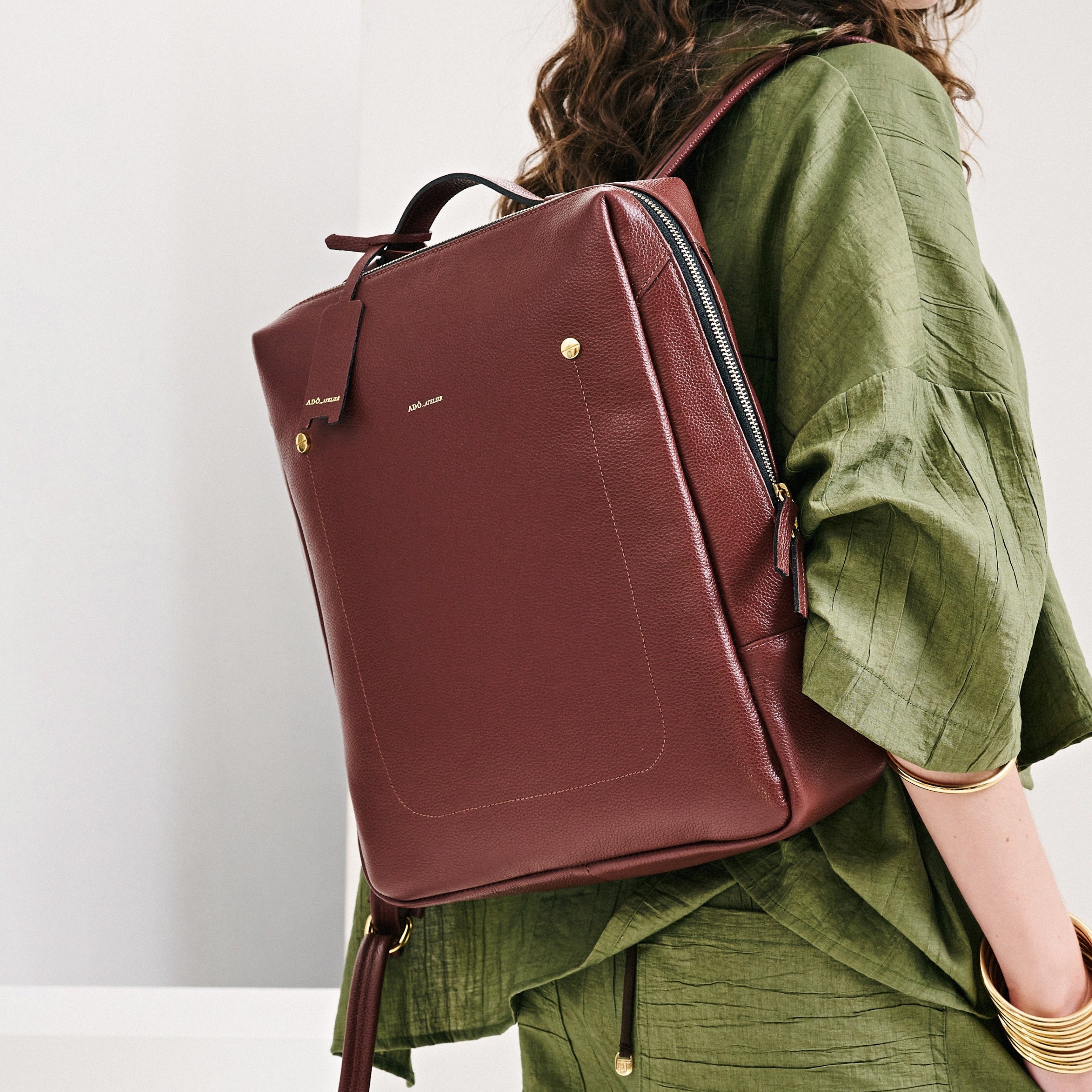 Mochila Block Grande Cor Marrom Cacau