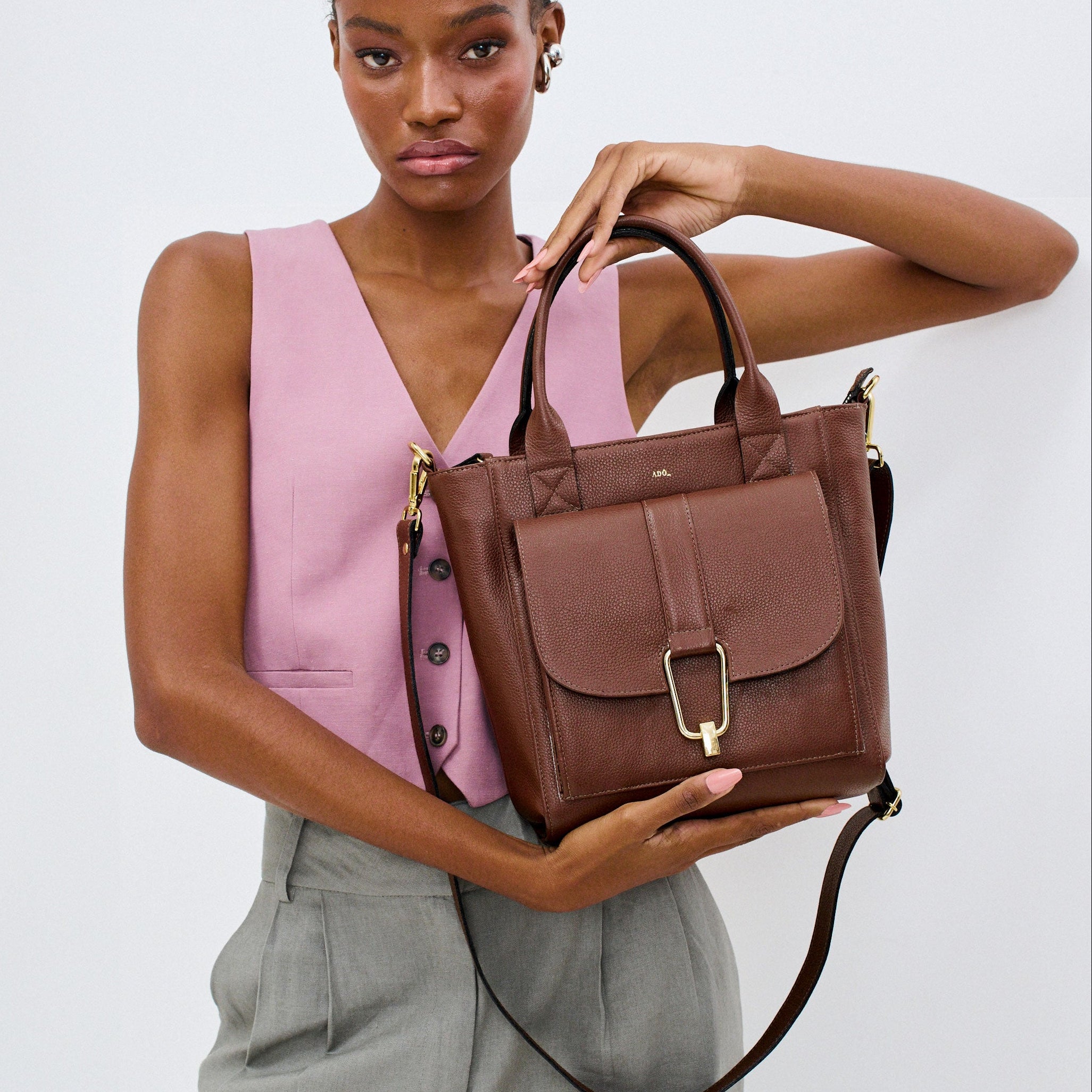 Bolsa Nina Couro Adô Cor Marrom Cacau