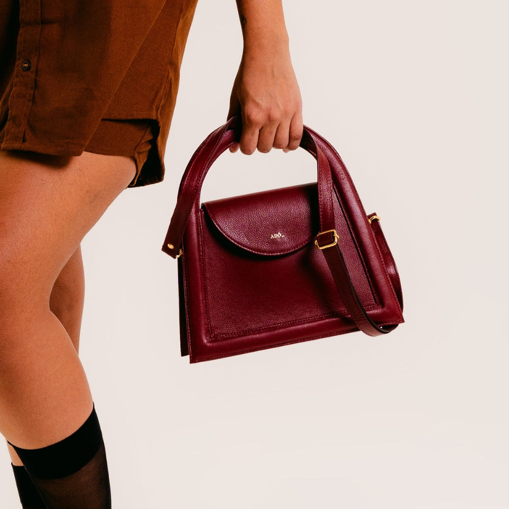 BOLSA BAMBINI COURO ADÔ COR FRAMBOESA