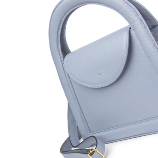 BOLSA BAMBINI COURO ADÔ COR AZUL GLACIAL
