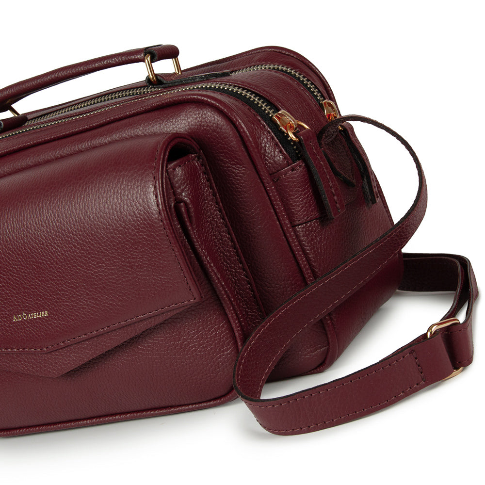 BOLSA BRICK E - MEDIA COURO ADÔ COR FRAMBOESA