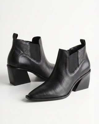 Bota Anni Couro Adô Cor Preto - ADÔ
