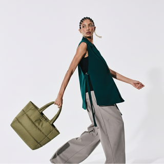 Bolsa Flo Nylon Matte Adô Cor Verde Matte