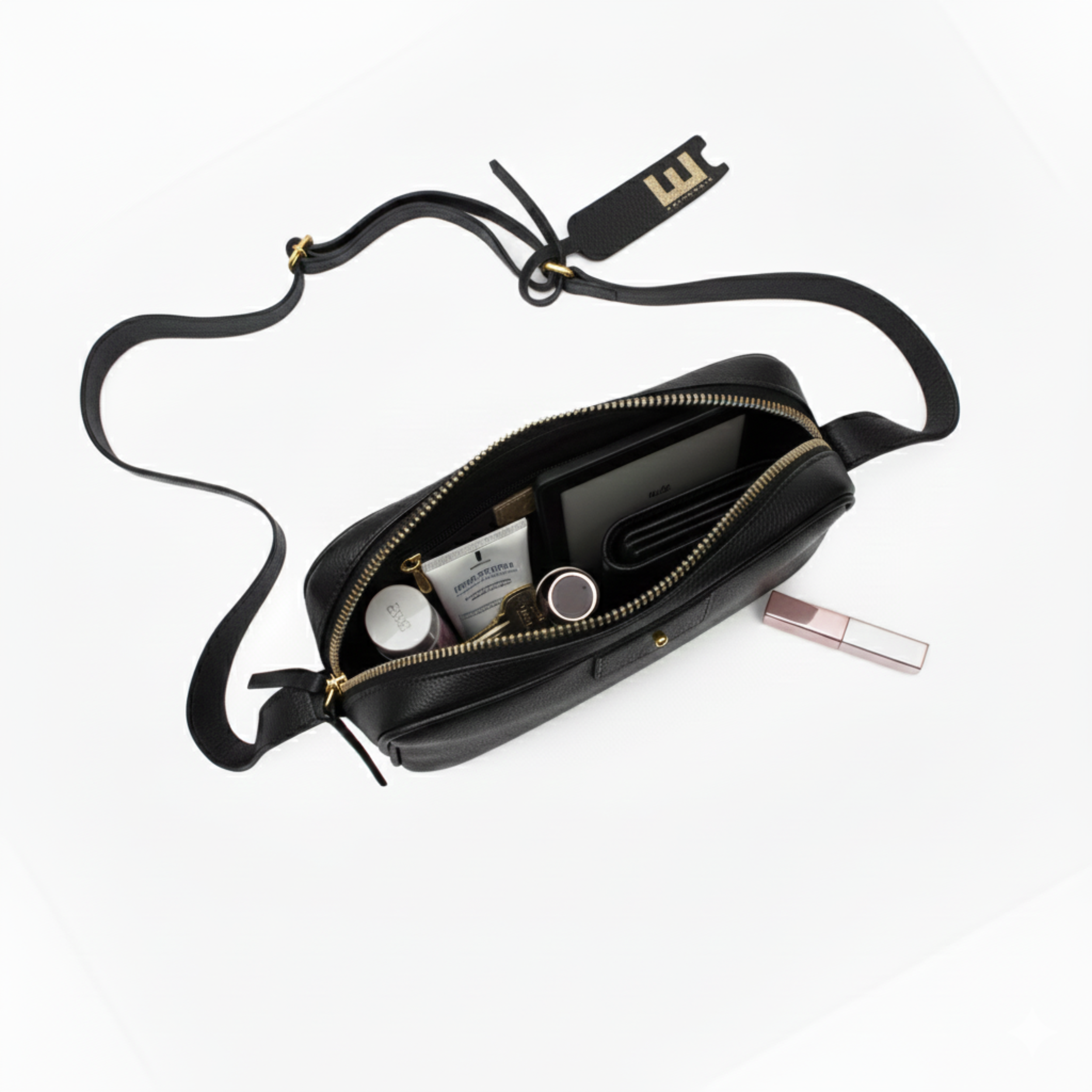 Bolsa Cla Pequena Essencial Couro Adô Adô Cor Preto