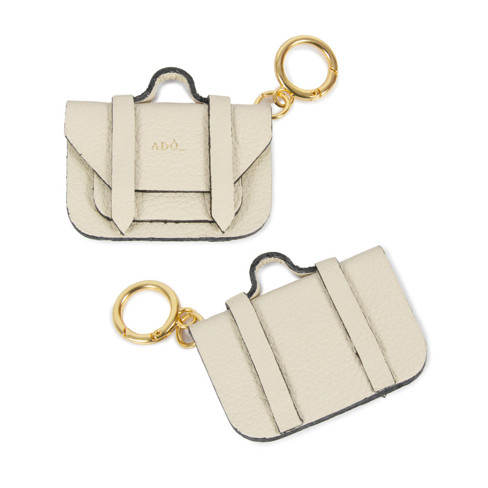 CHAVEIRO SATCHEL COR BRANCO LATTE