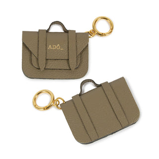 CHAVEIRO SATCHEL COR CINZA FENDI