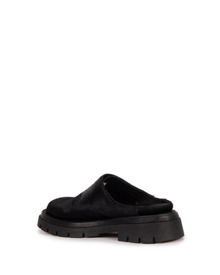 Clog Iris Couro com Pelo Adô Cor Preto