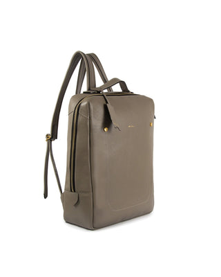 Mochila Block Grande Couro Adô Cor Cinza Fendi