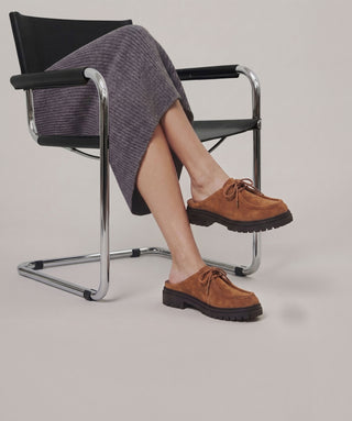 Mule Colette Camurça Adô Cor Marrom Whisky