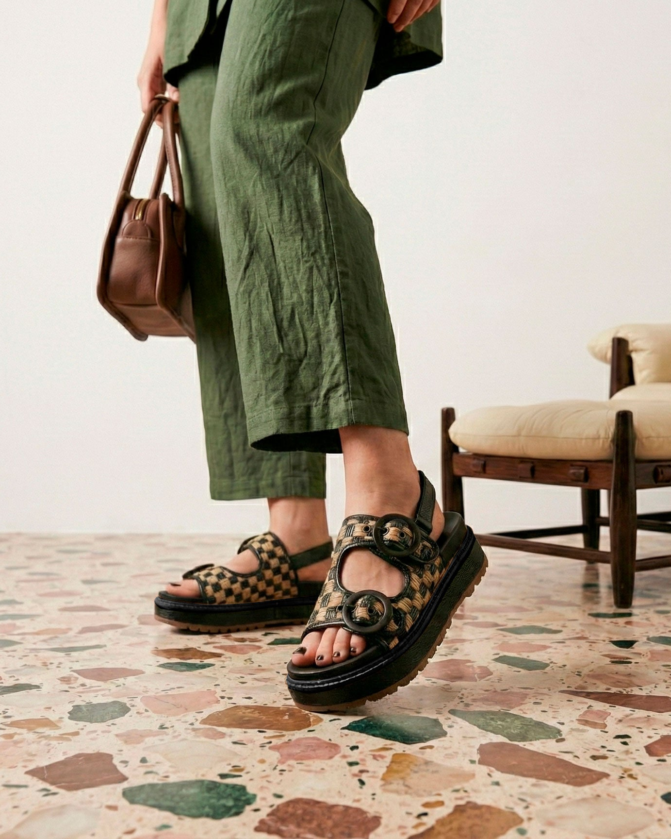 Papete Sheila Adô Couro e Ráfia Quadriculada