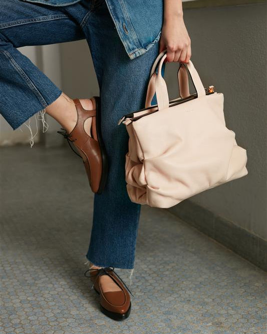 Bolsa Plissé Couro Adô Cor Creme Brulle