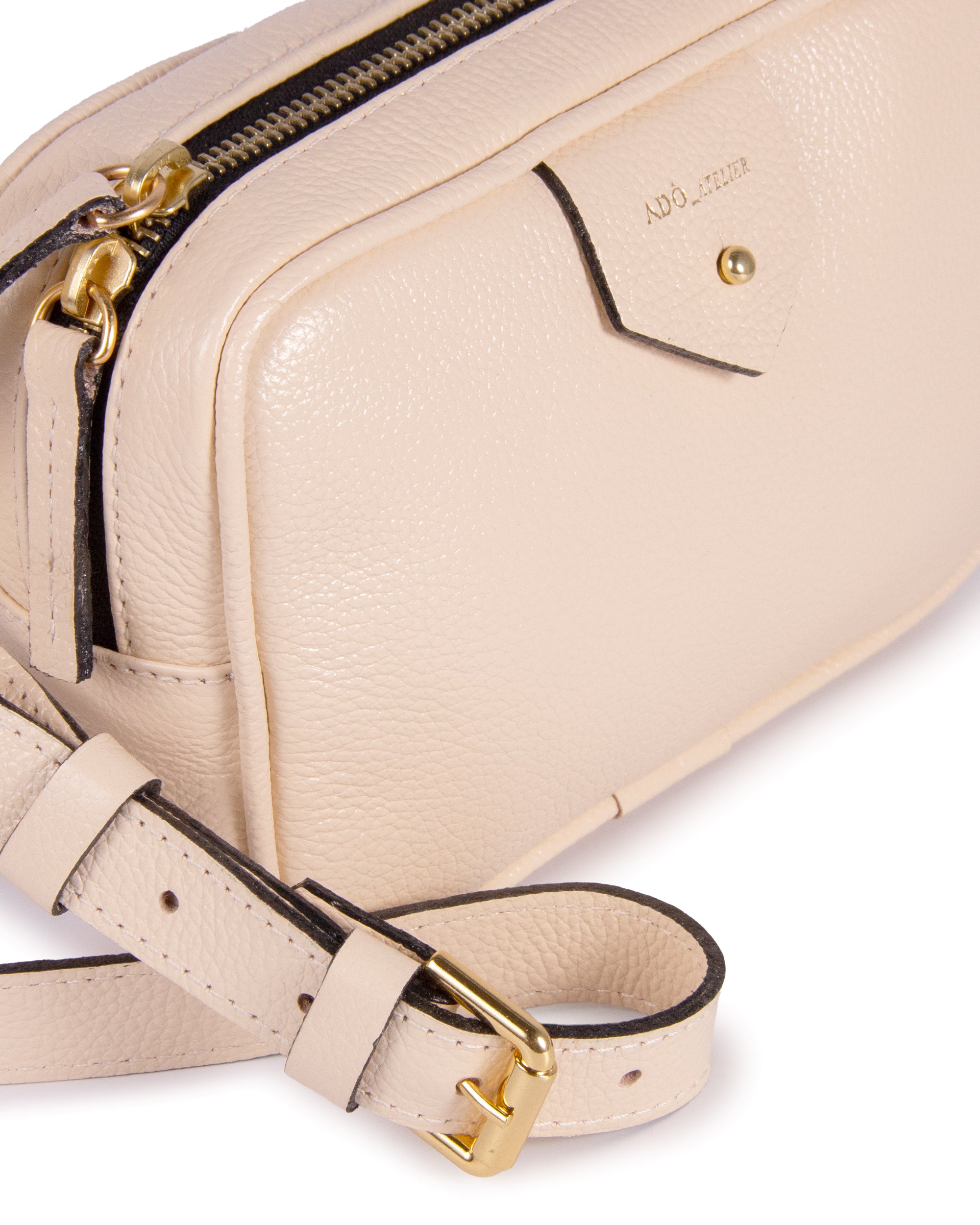 Pochete Cla Couro Adô Cor Creme Brulee