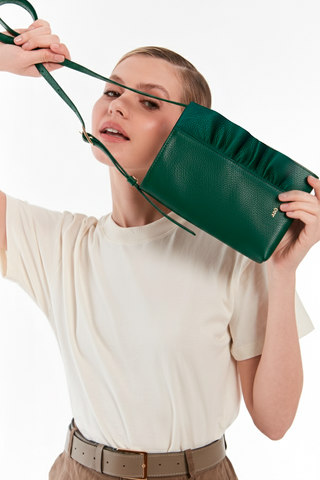 Bolsa Porta Celular Umbra Adô Cor Verde Noturno