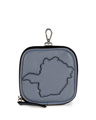 Bolsinha Mapa Collab Made in Beaga Couro Adô  Cor Azul Glacial