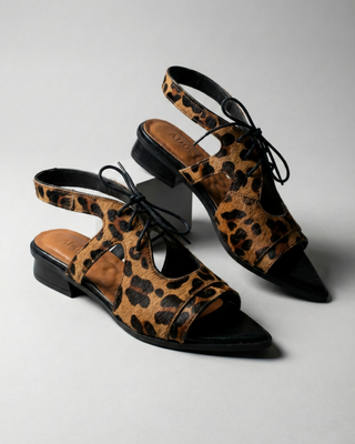 SANDALIA MONA COURO ADÔ COR ONCA