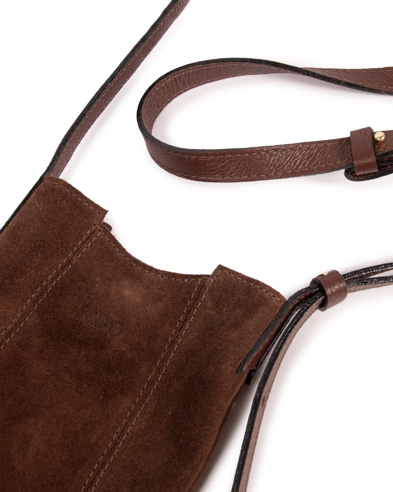 Bolsa Porta Celular Camurça Adô Cor Marrom Café