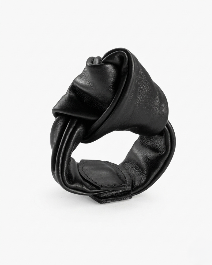 Bracelete Nó Couro Adô Cor Preto