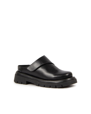 Clog Iris Couro Adô Cor Preto