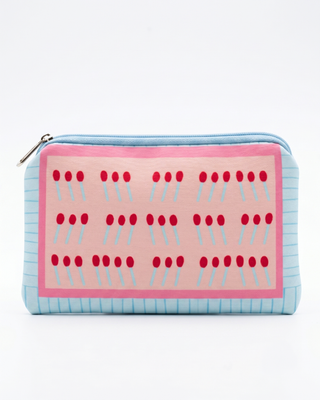 Necessaire Collab Dolores Adô Estampa Faísca