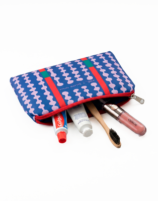 Necessaire Collab Dolores Adô Estampa Navegantes