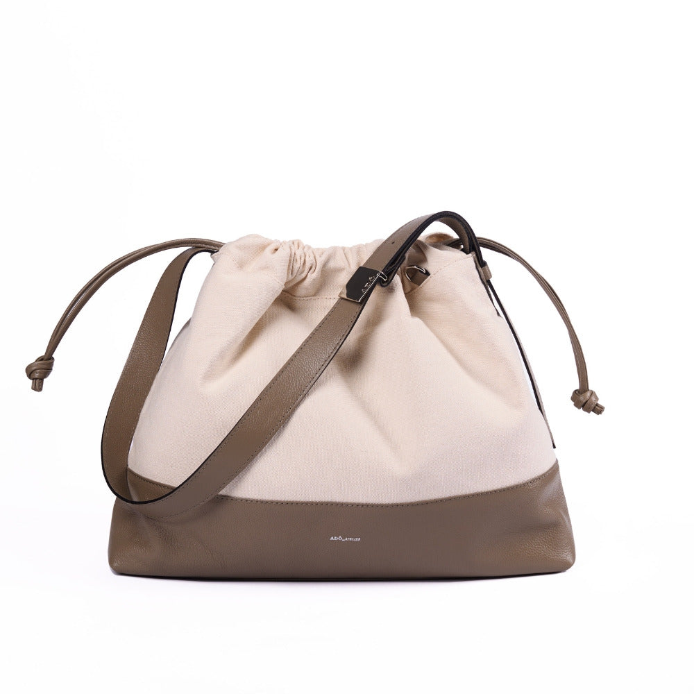 BOLSA BUCKET LU FERREIRA COR CINZA FENDI